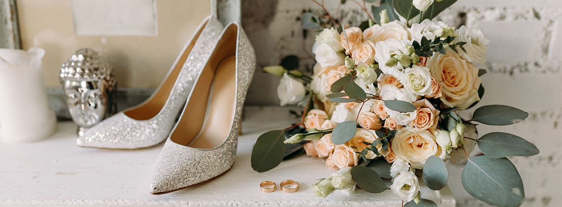 Le sales chateau shoes